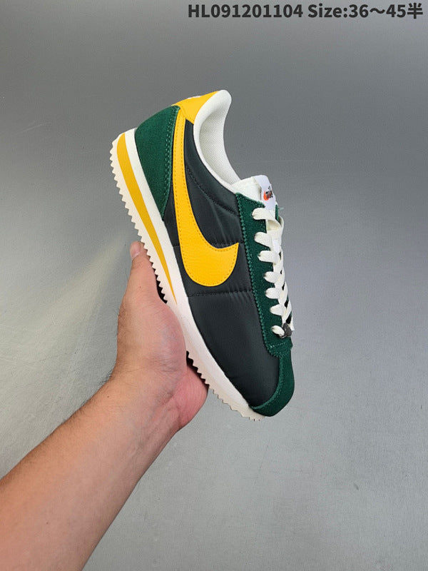 Classic Cortez Cloth Classique Confort Casual Chaussure Running Sport :HF1435-300