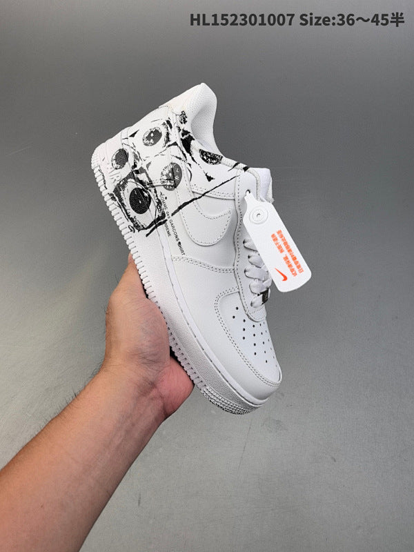 CDG×Supreme× Air Force 1 Supreme 923044-100 EUR