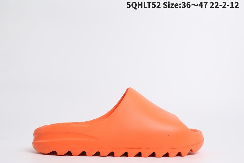 YEEZY SLIDE EVA