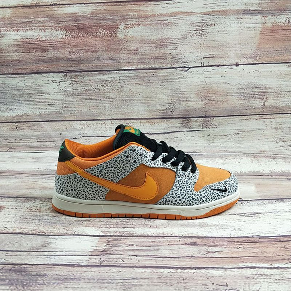 SB Dunk Low Pro BQ6817-300