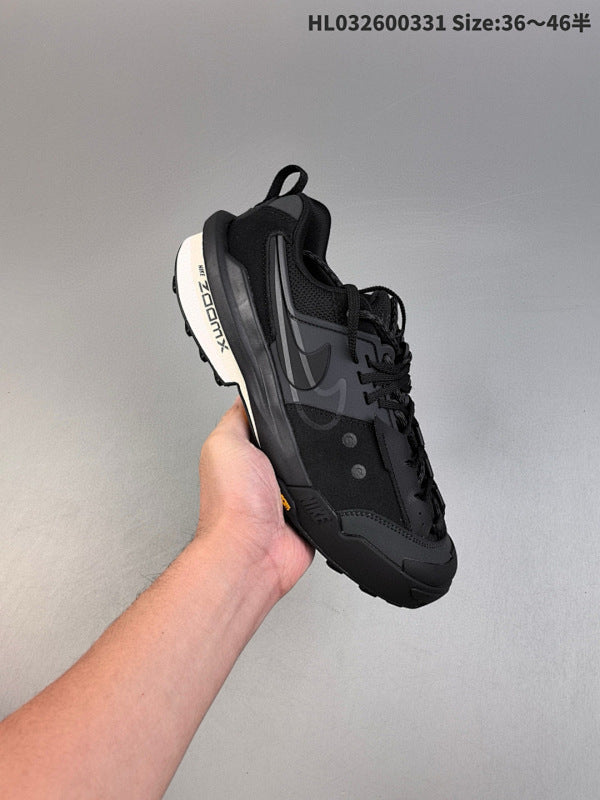 sacai X Collaboration :