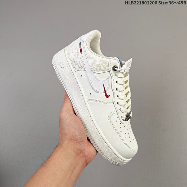 Air Force 1 Low Édition Limitée Année du Cheval IQ1119 011