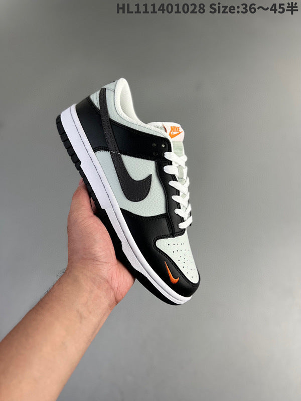 Dunk Low SB Low FN7808-001