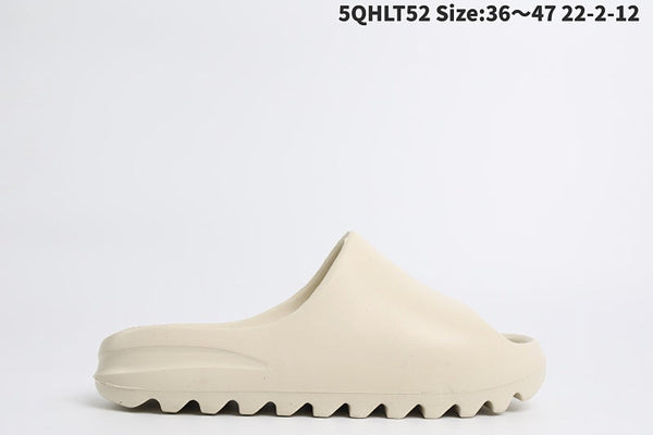 YEEZY SLIDE EVA