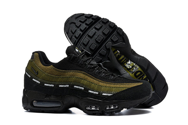 Undefeated X Air Max 95 ‘Medium Olive 1895-LM10 EUR