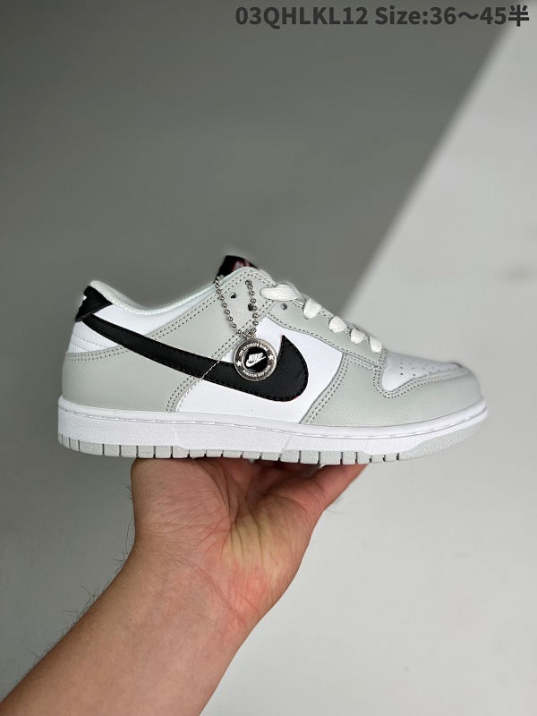 Dunk Low SE "Lottery" SB Low DR9654-001
