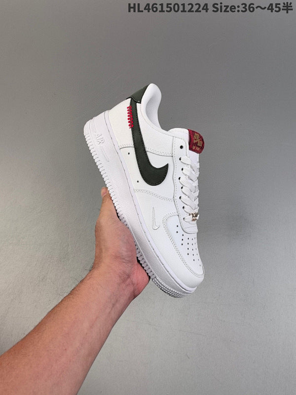 AIR FORCE 1‘07 Low Édition Limitée Low HV5979-130