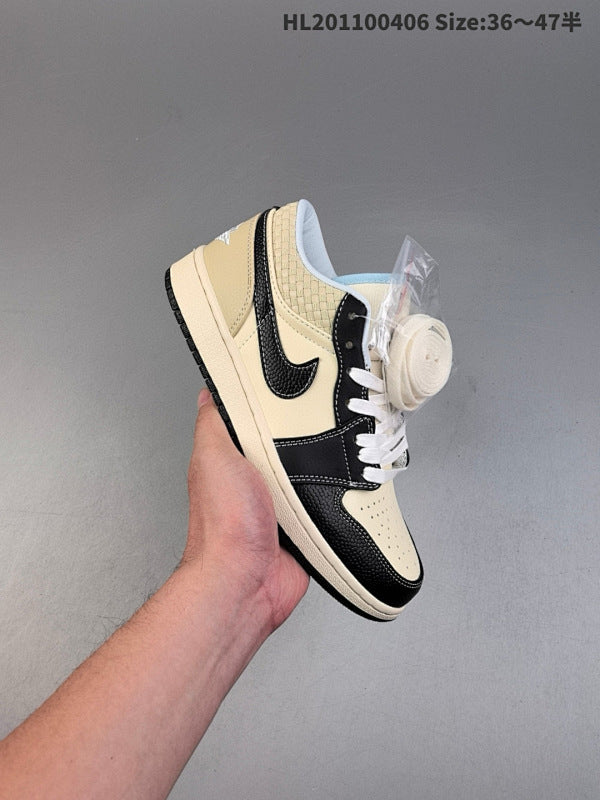 Air Jordan 1 Low SE "Coconut Milk Black" Low HQ3437-101