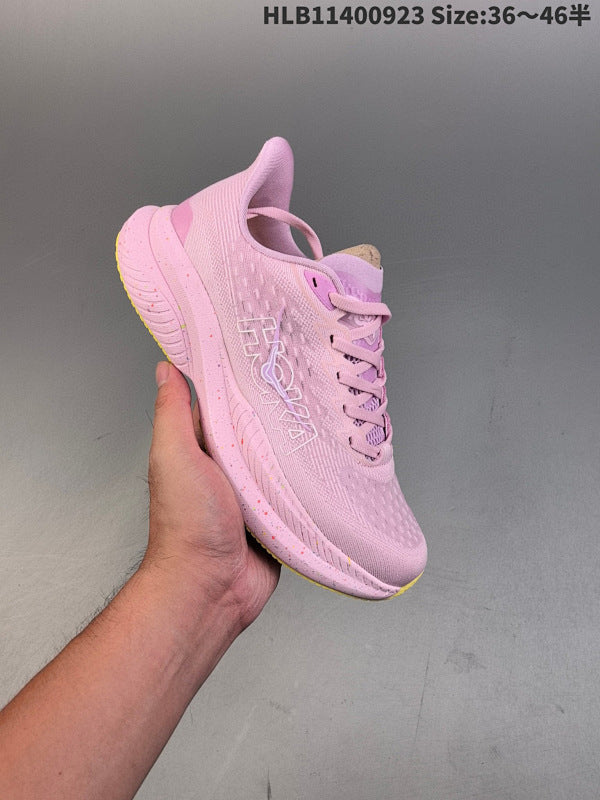 HOKA ONE ONE