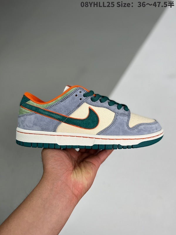 Otomo Katsuhiro x NK SB Dunk Low "Steamboy OST" Collaboration